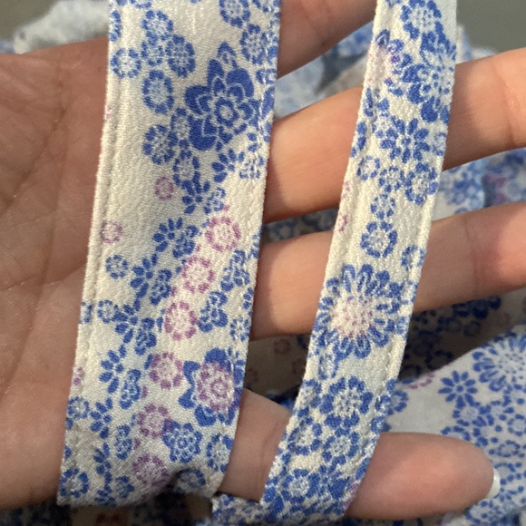 Free People Floral Tie Waist Romper💙🌸🤍 - Picture 6 of 8